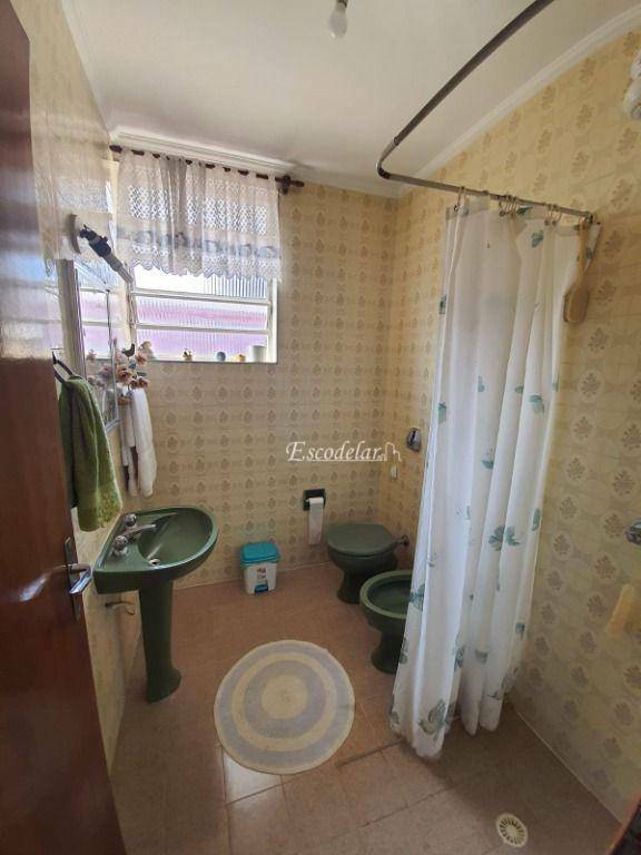 Sobrado à venda com 3 quartos, 200m² - Foto 32