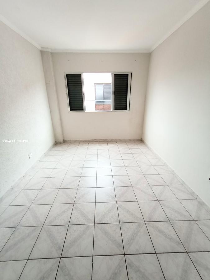 Apartamento à venda com 1 quarto, 42m² - Foto 13