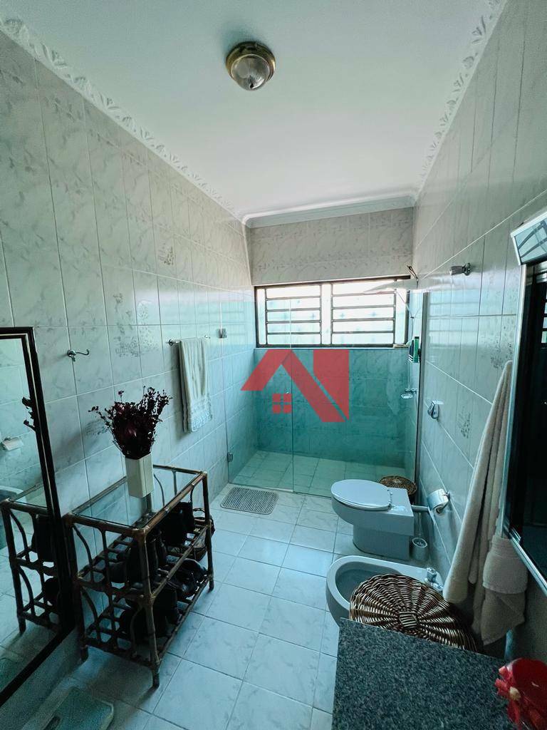 Sobrado à venda com 3 quartos, 435m² - Foto 30