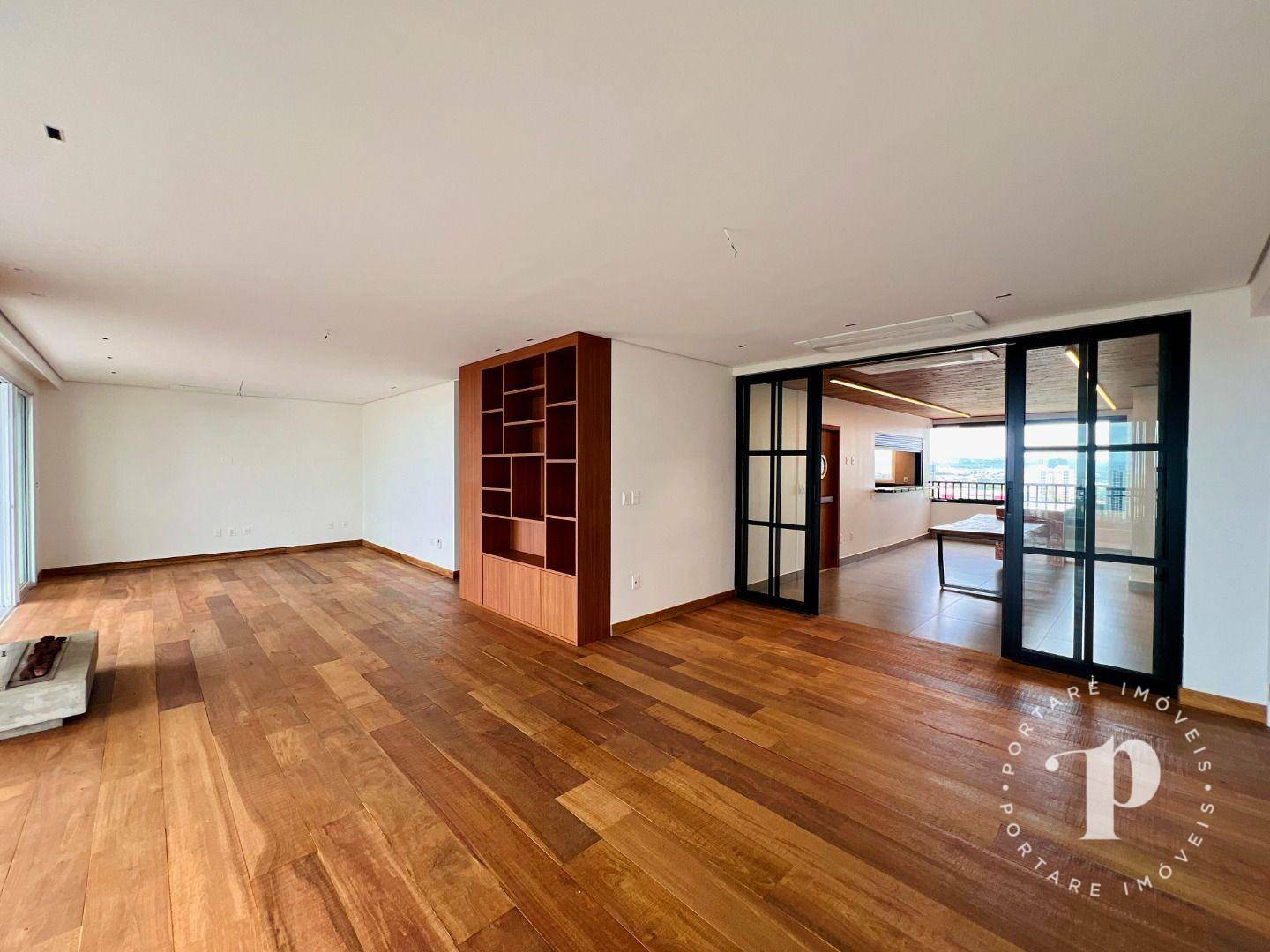 Apartamento à venda com 4 quartos, 314m² - Foto 2