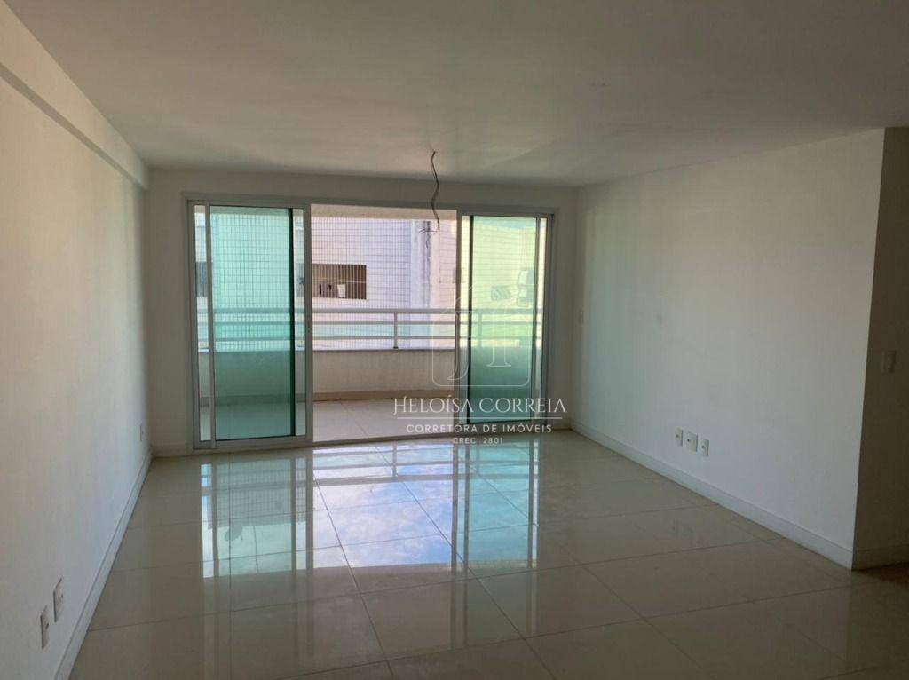 Apartamento à venda com 3 quartos, 141m² - Foto 9