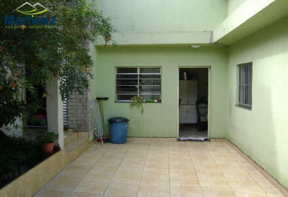 Casa à venda com 3 quartos, 220m² - Foto 52