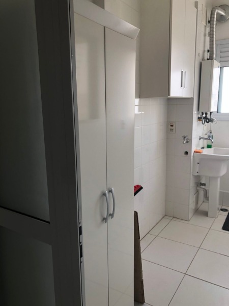 Apartamento à venda com 2 quartos, 69m² - Foto 13