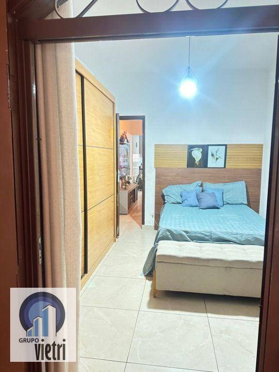 Casa à venda com 2 quartos, 158m² - Foto 4