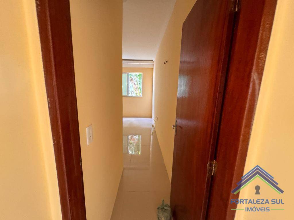 Casa à venda com 3 quartos, 88m² - Foto 19