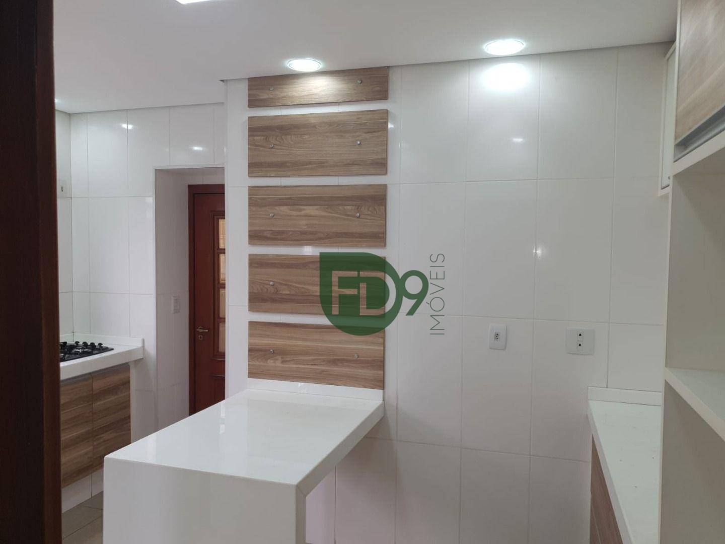 Apartamento à venda com 4 quartos, 150m² - Foto 12