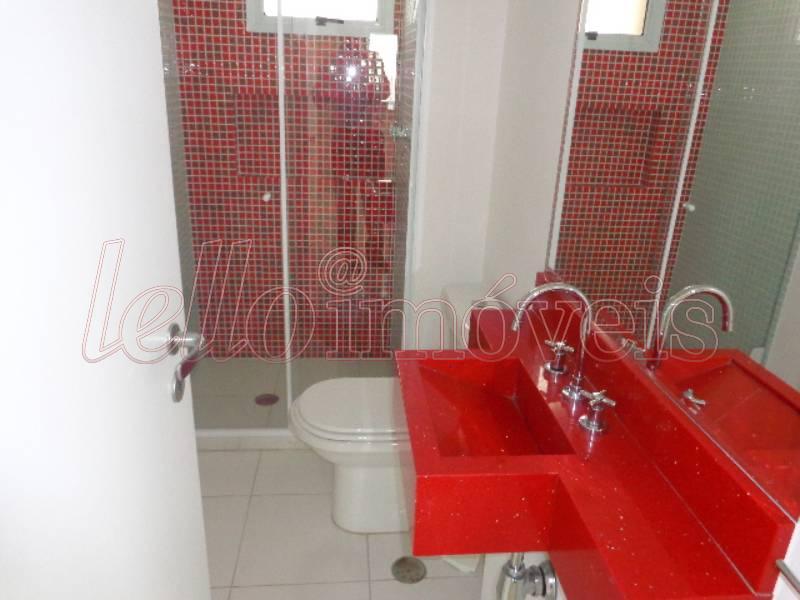 Apartamento para alugar com 3 quartos, 130m² - Foto 11