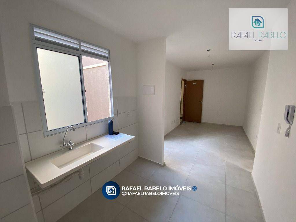 Apartamento à venda com 2 quartos, 41m² - Foto 4