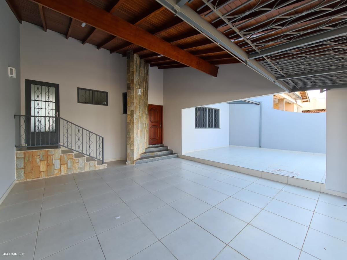 Casa à venda com 3 quartos, 400m² - Foto 25