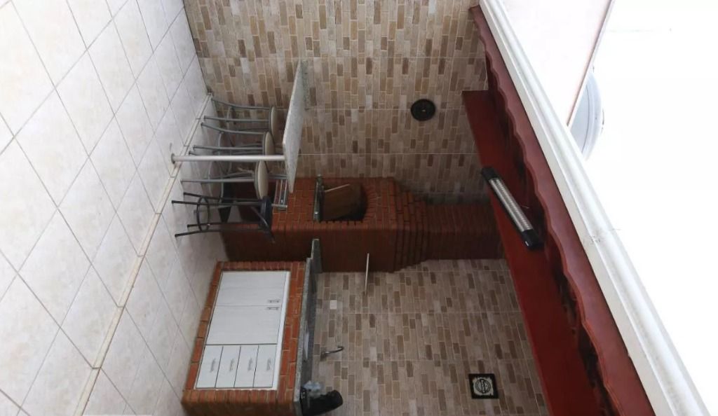 Sobrado à venda com 3 quartos, 221m² - Foto 18