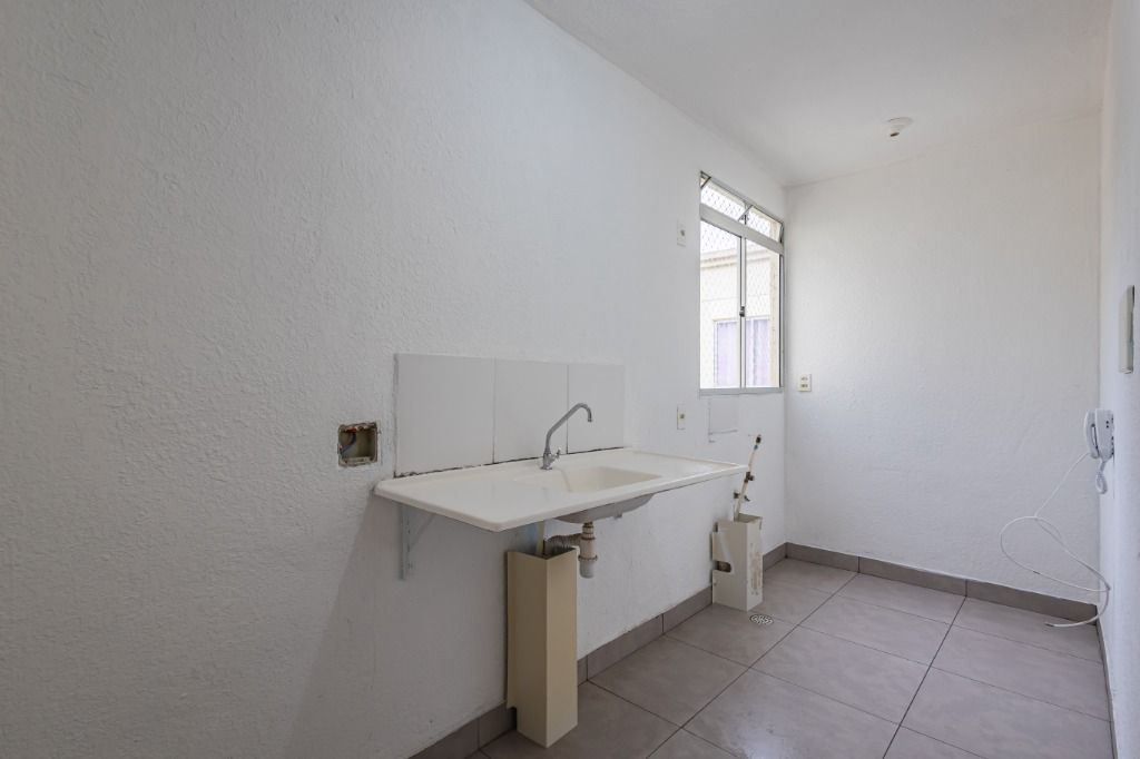 Apartamento à venda com 2 quartos, 40m² - Foto 10