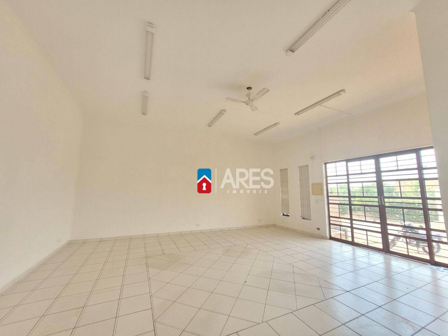 Loja-Salão, 52 m² - Foto 1