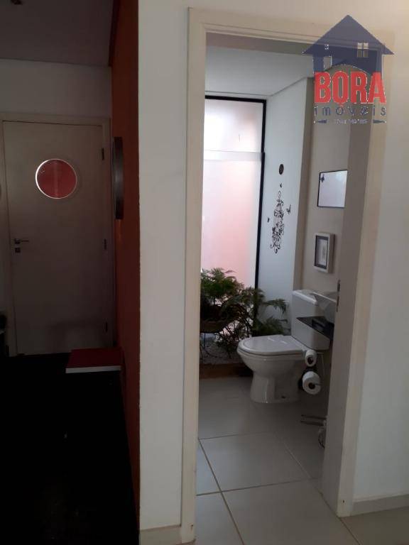 Casa à venda com 3 quartos, 300m² - Foto 11