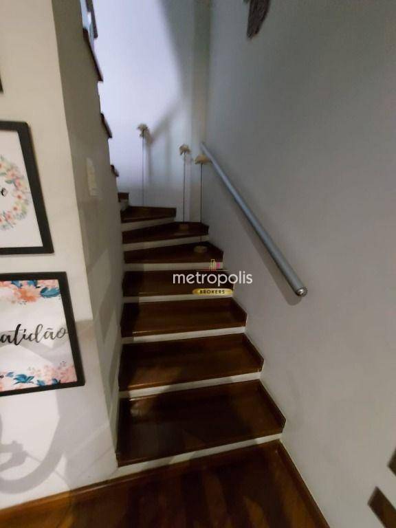 Sobrado à venda com 2 quartos, 189m² - Foto 7