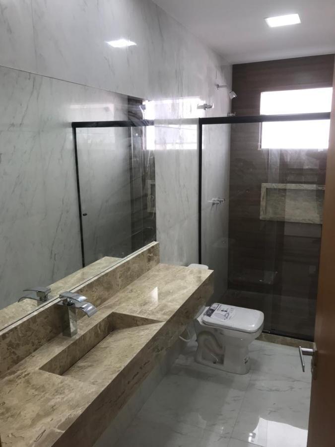 Casa à venda com 3 quartos, 370m² - Foto 11