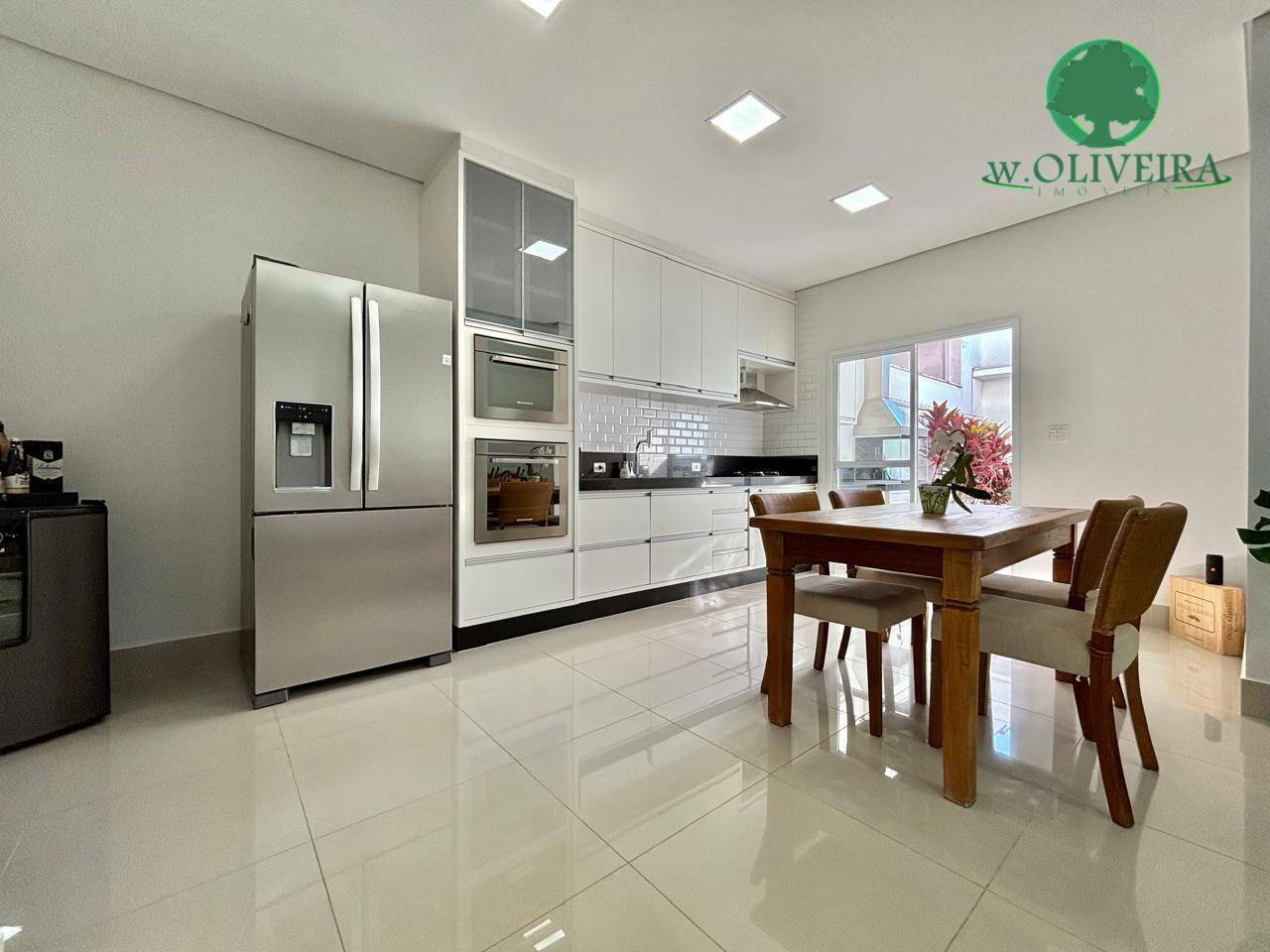 Casa de Condomínio à venda com 3 quartos, 105m² - Foto 5