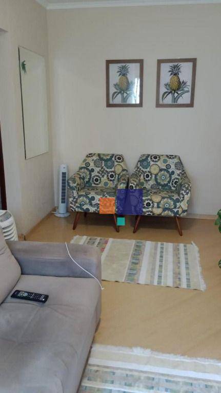 Apartamento à venda com 2 quartos, 70m² - Foto 8