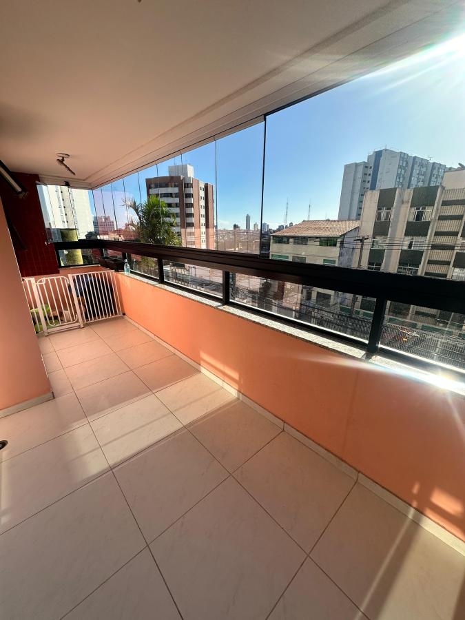 Apartamento à venda com 2 quartos, 71m² - Foto 4