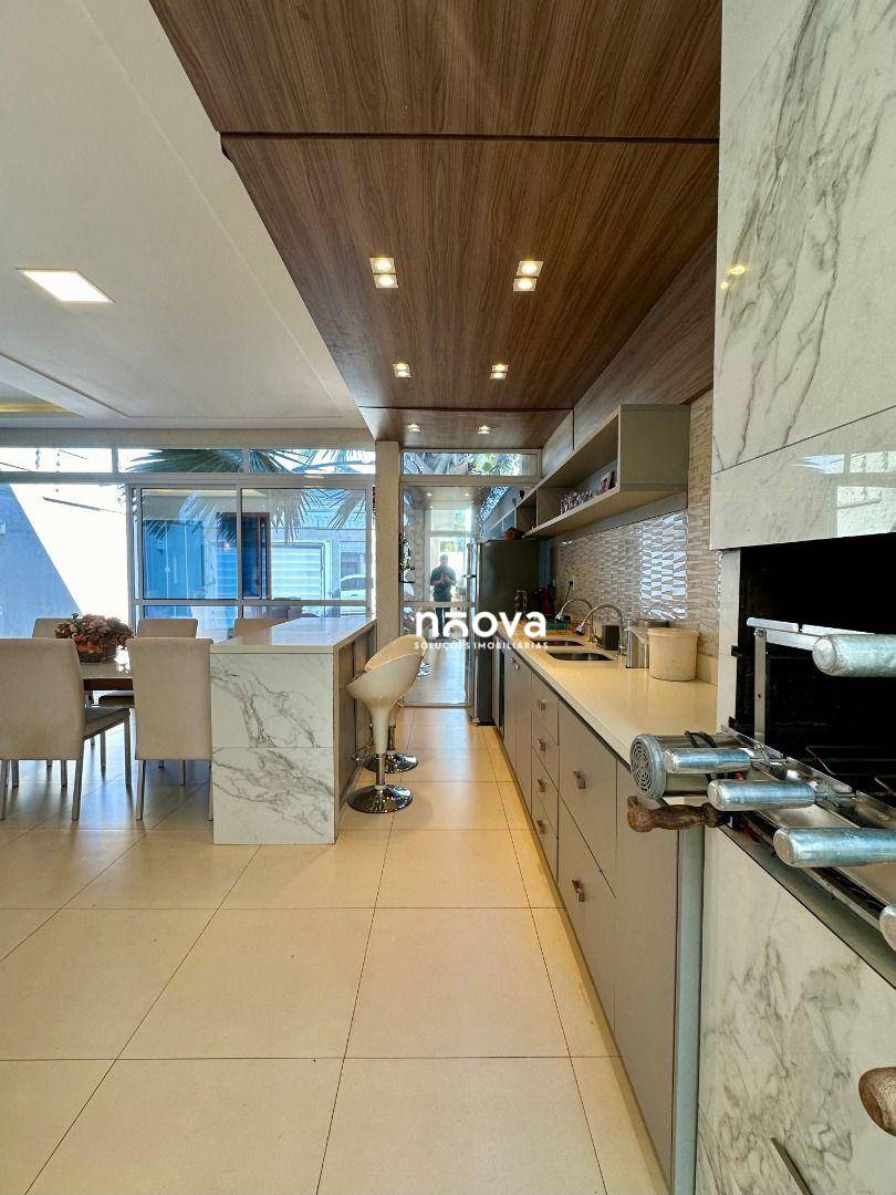 Casa, 3 quartos, 128 m² - Foto 1