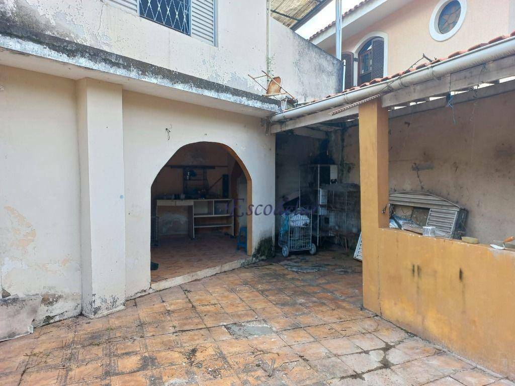 Sobrado à venda com 3 quartos, 300m² - Foto 24