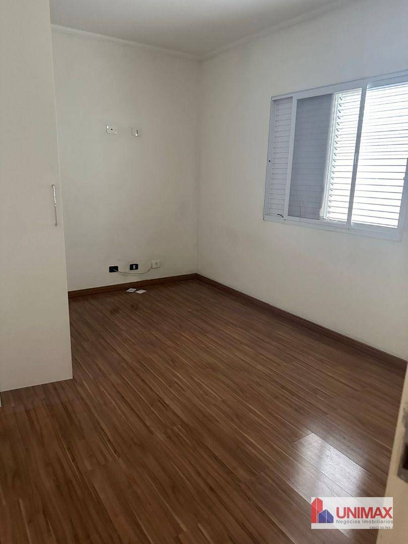 Casa de Condomínio à venda e aluguel com 3 quartos, 300m² - Foto 22