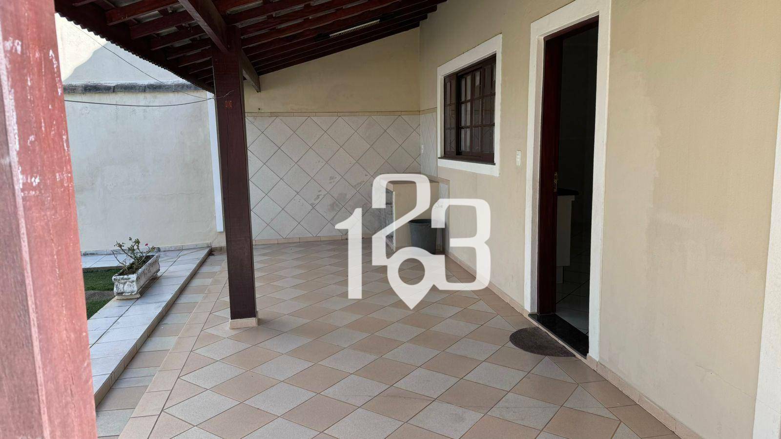 Casa à venda com 3 quartos, 300M2 - Foto 7