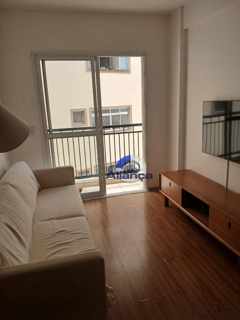 Apartamento para alugar com 3 quartos, 78m² - Foto 1