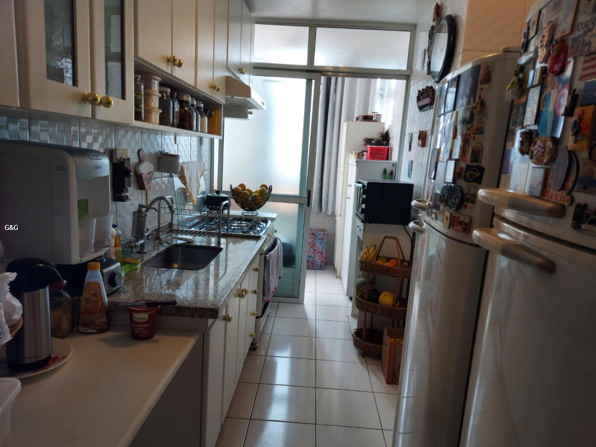 Apartamento à venda com 3 quartos, 72m² - Foto 7