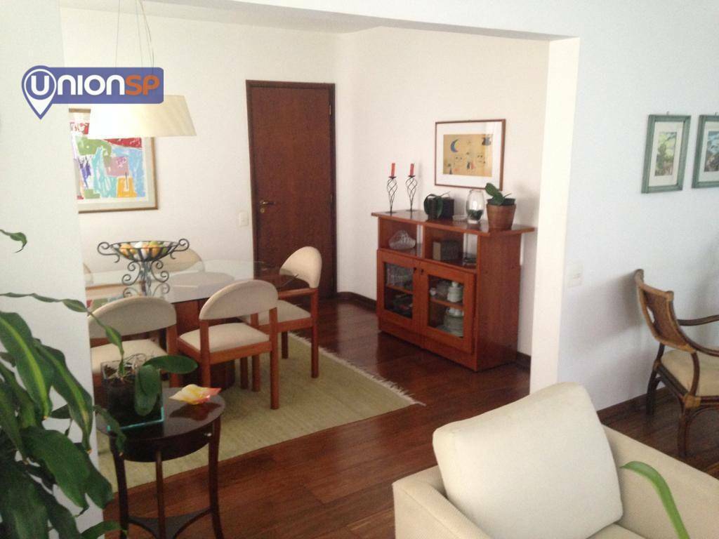 Apartamento à venda com 4 quartos, 195m² - Foto 5