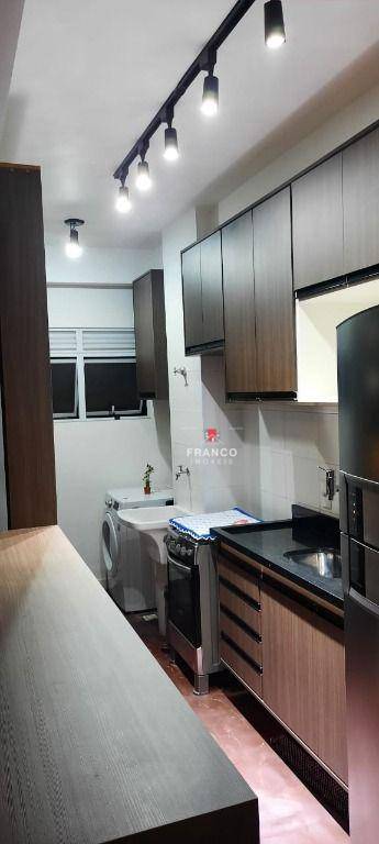 Apartamento à venda com 3 quartos, 70m² - Foto 4