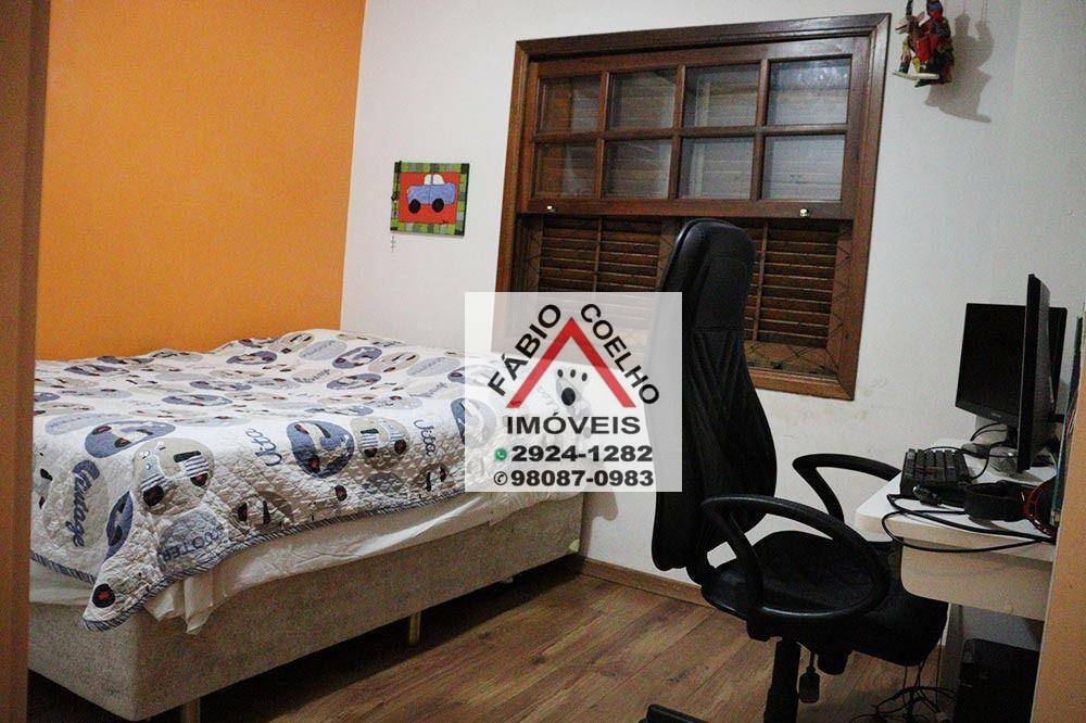 Sobrado à venda com 3 quartos, 236m² - Foto 11