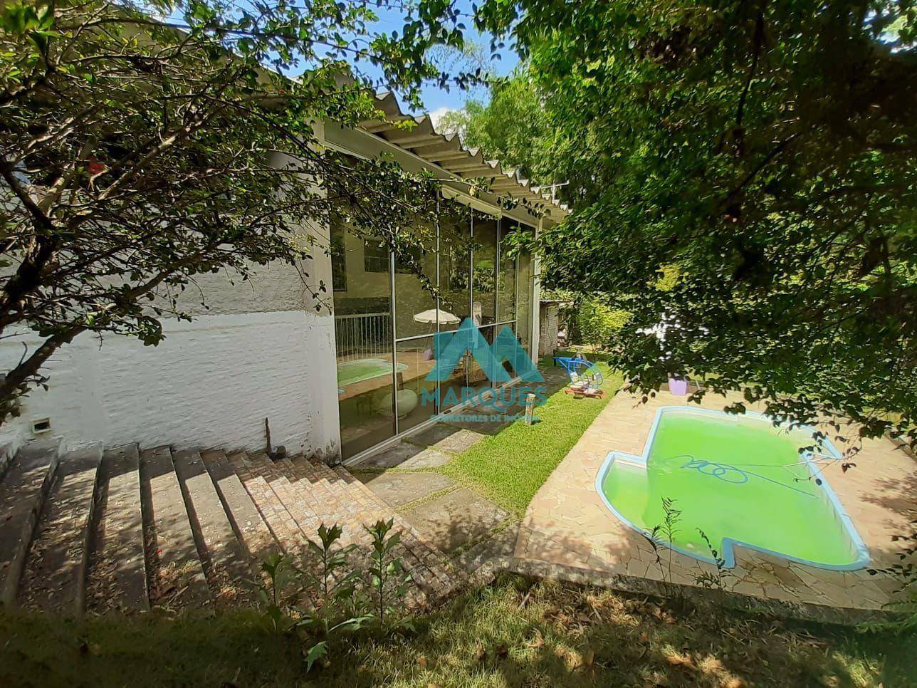 Casa à venda com 3 quartos, 276m² - Foto 3