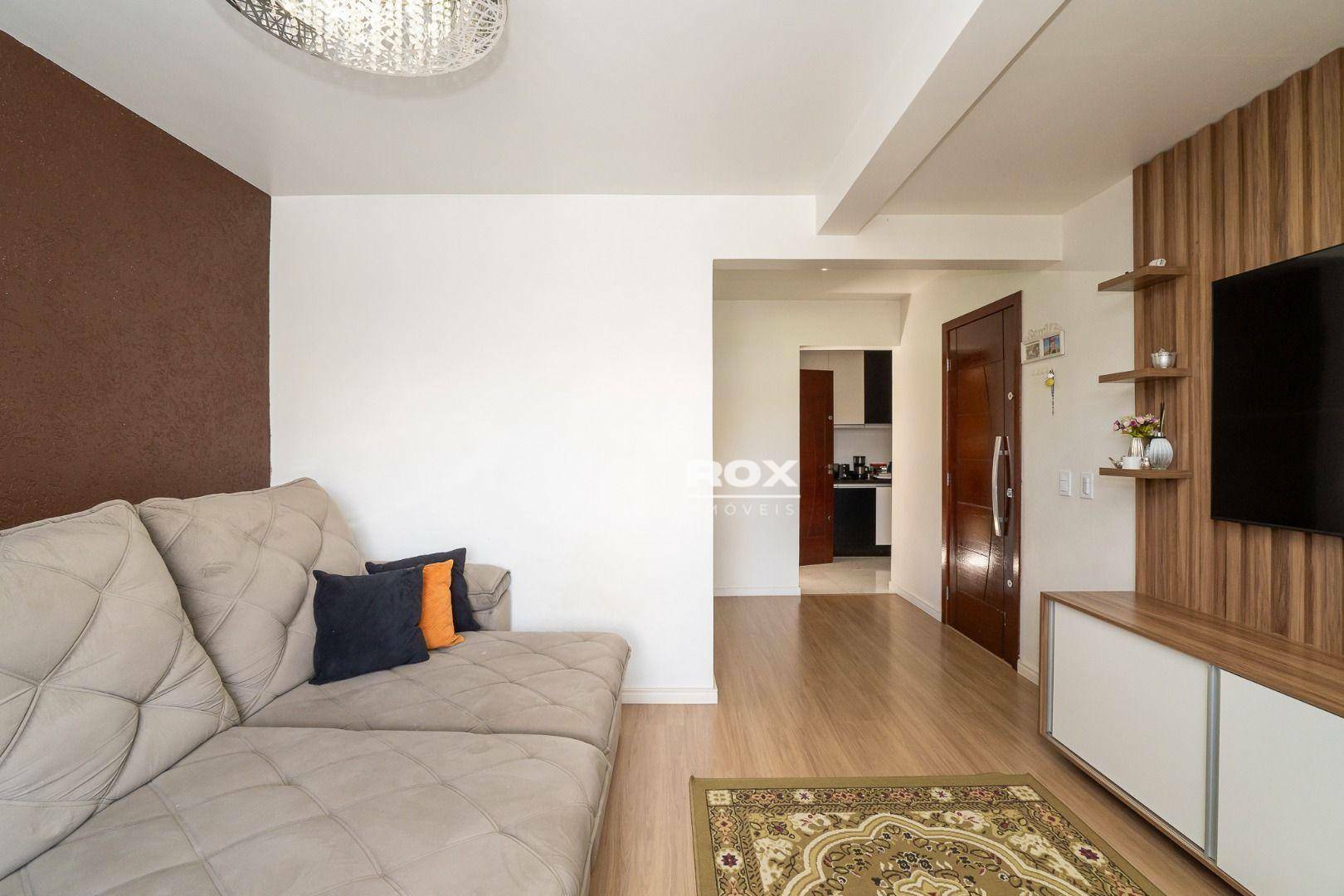 Casa à venda com 3 quartos, 178m² - Foto 4