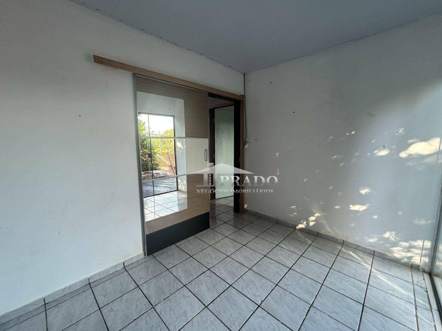 Casa para alugar com 2 quartos, 40m² - Foto 14