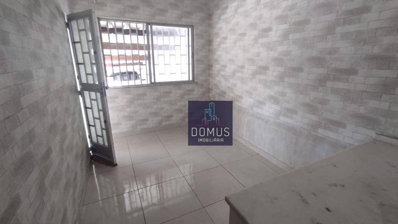 Casa à venda com 3 quartos, 300M2 - Foto 12