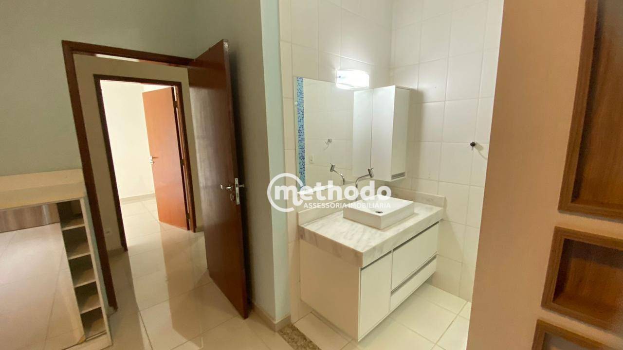 Casa à venda com 3 quartos, 230m² - Foto 27