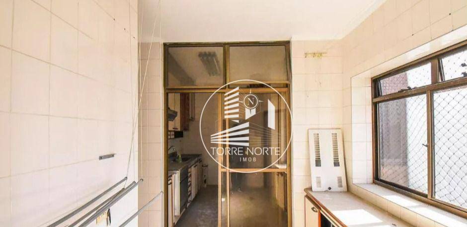 Apartamento à venda com 4 quartos, 325m² - Foto 5