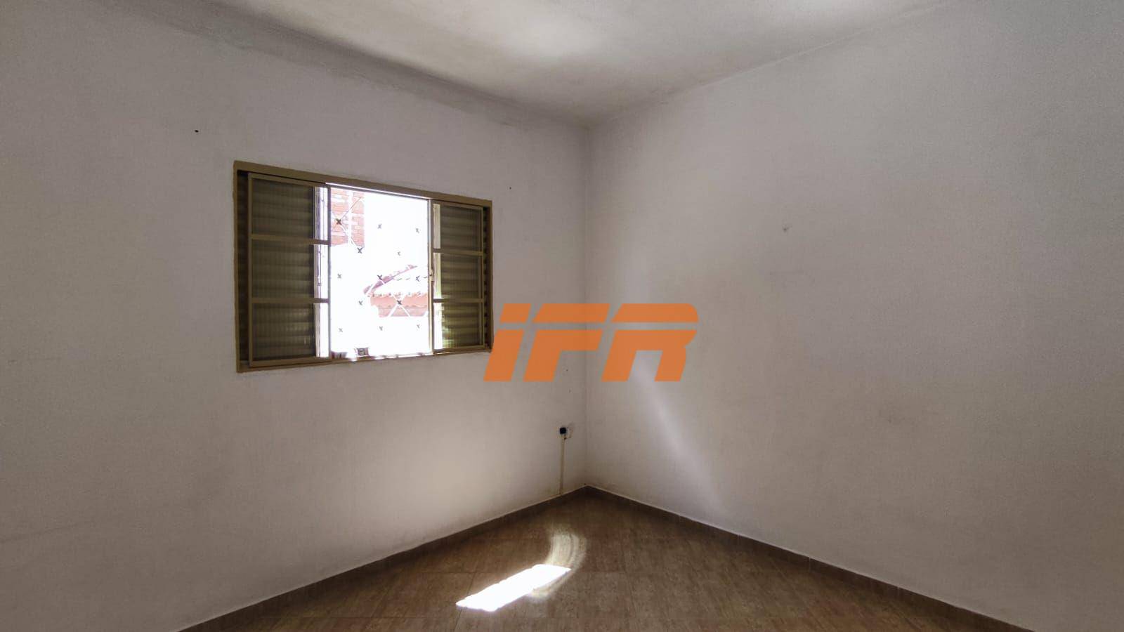 Casa à venda com 2 quartos, 170m² - Foto 23