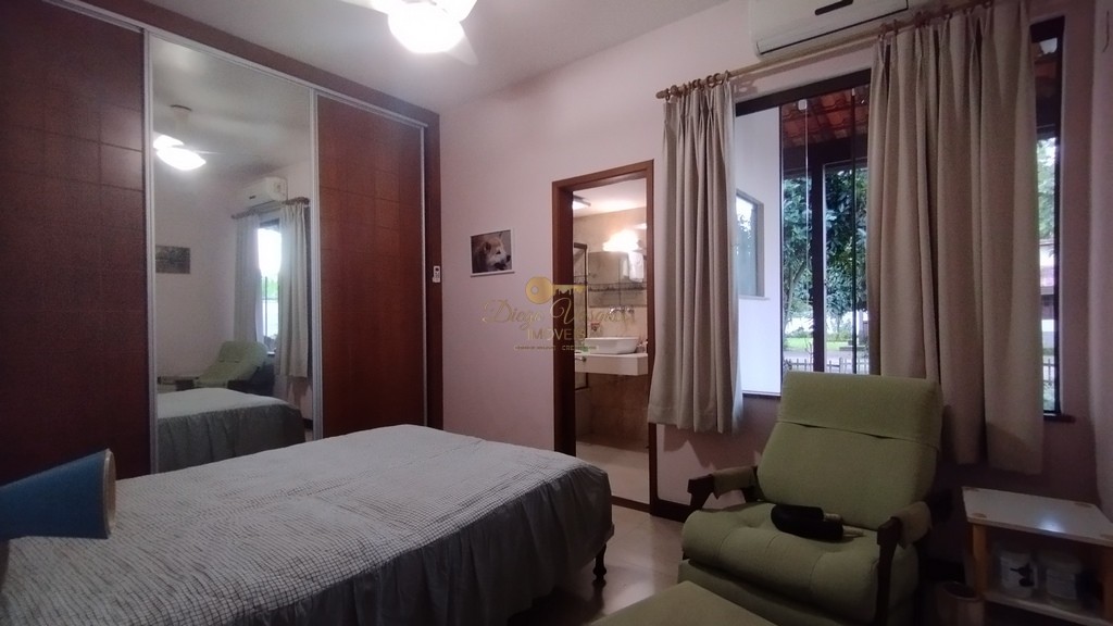 Casa à venda com 7 quartos, 3200m² - Foto 28