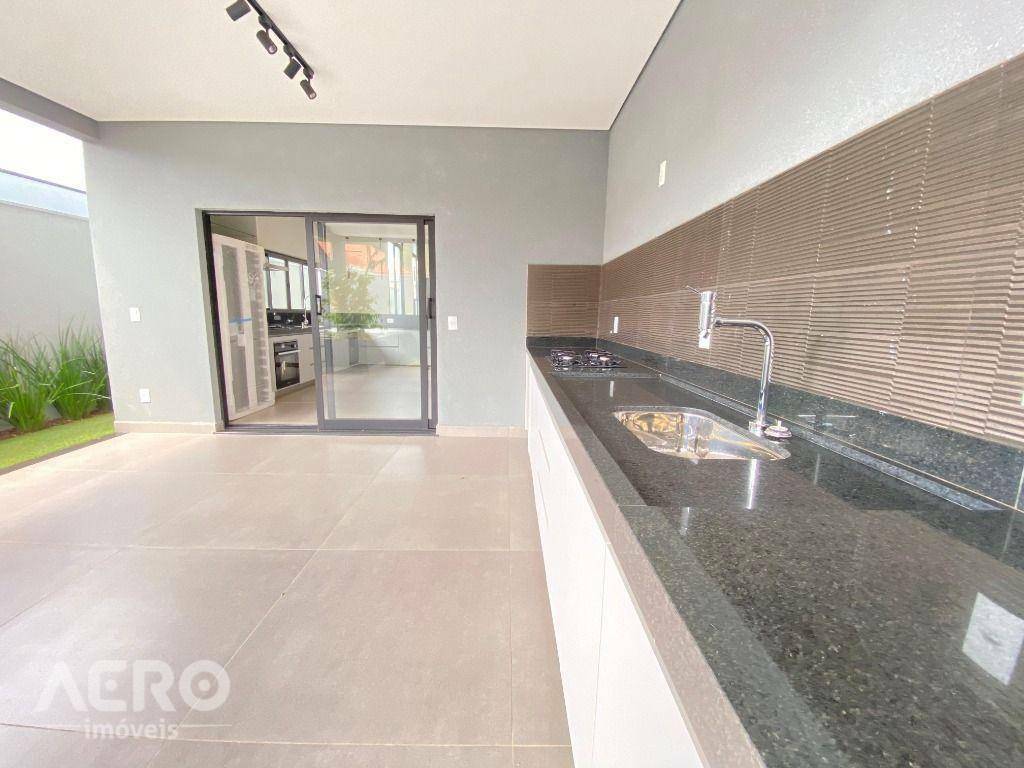 Casa de Condomínio à venda com 3 quartos, 228m² - Foto 35