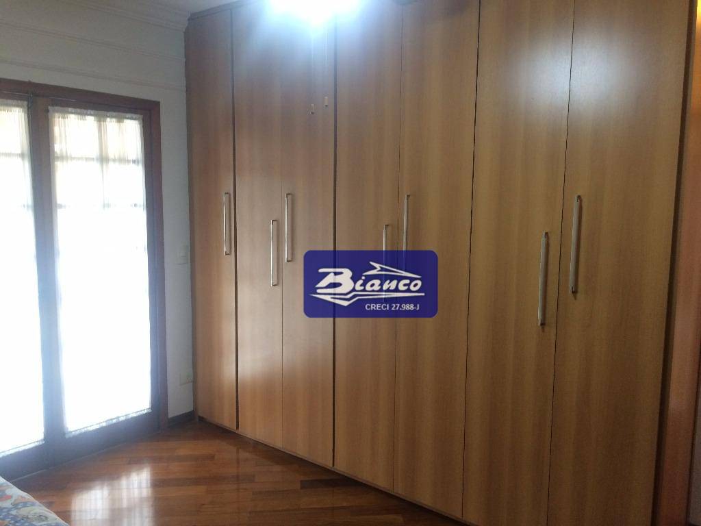 Sobrado à venda com 3 quartos, 322m² - Foto 29