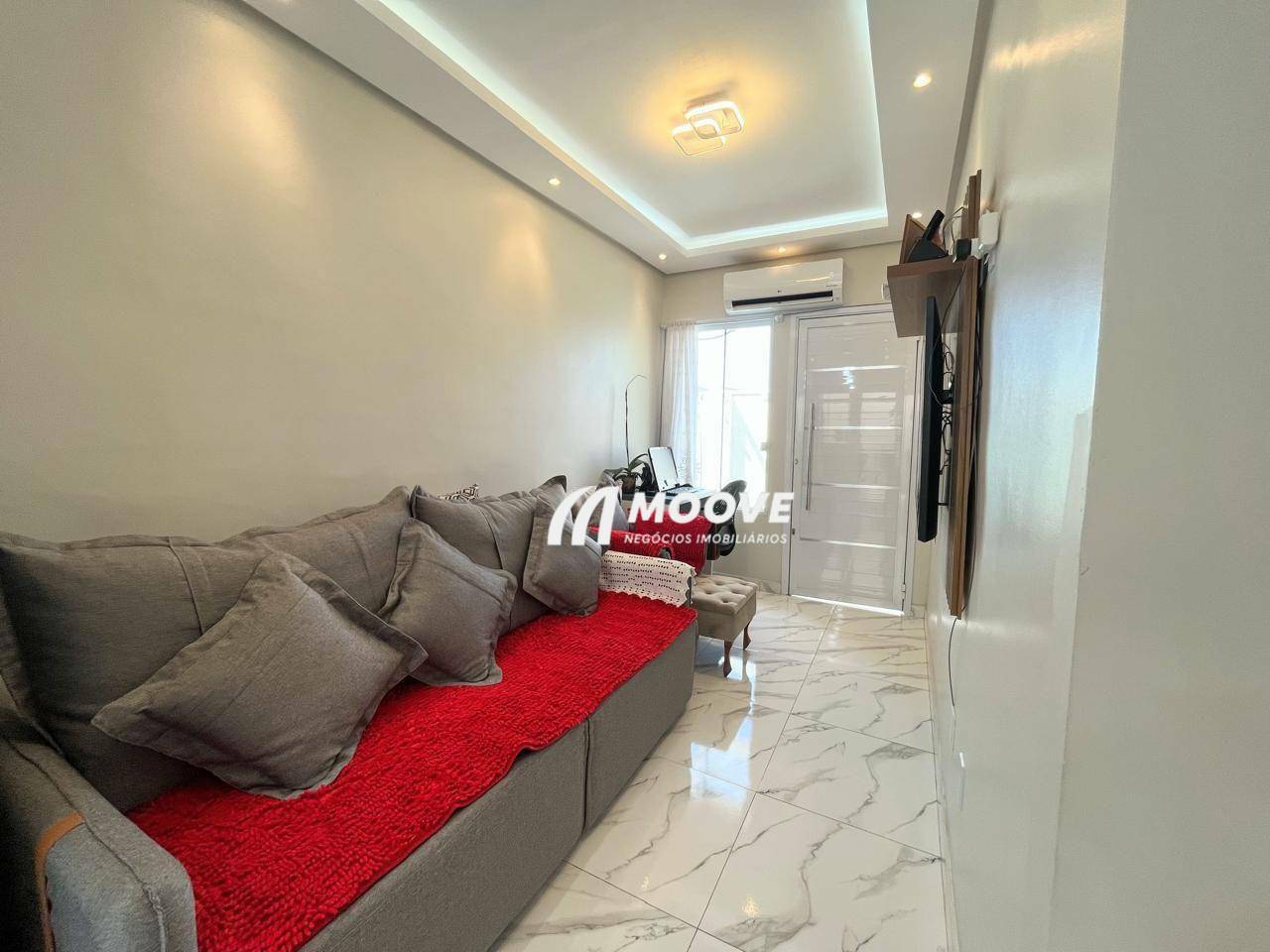 Casa à venda com 2 quartos, 60m² - Foto 3