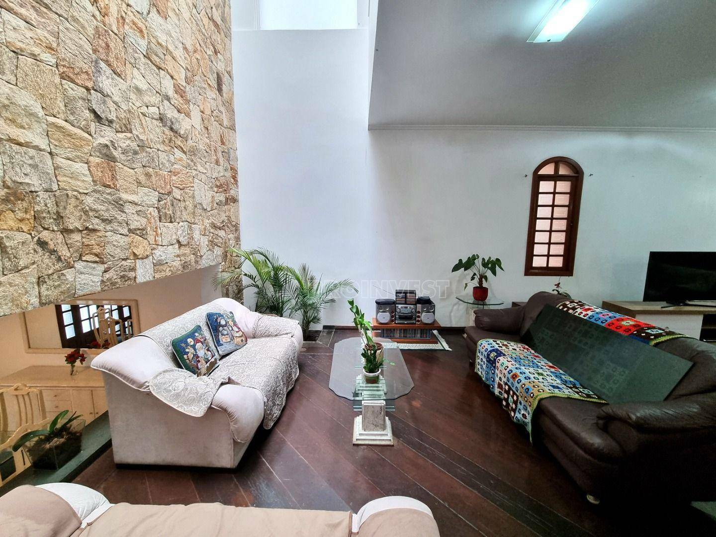 Casa de Condomínio à venda com 4 quartos, 424m² - Foto 6