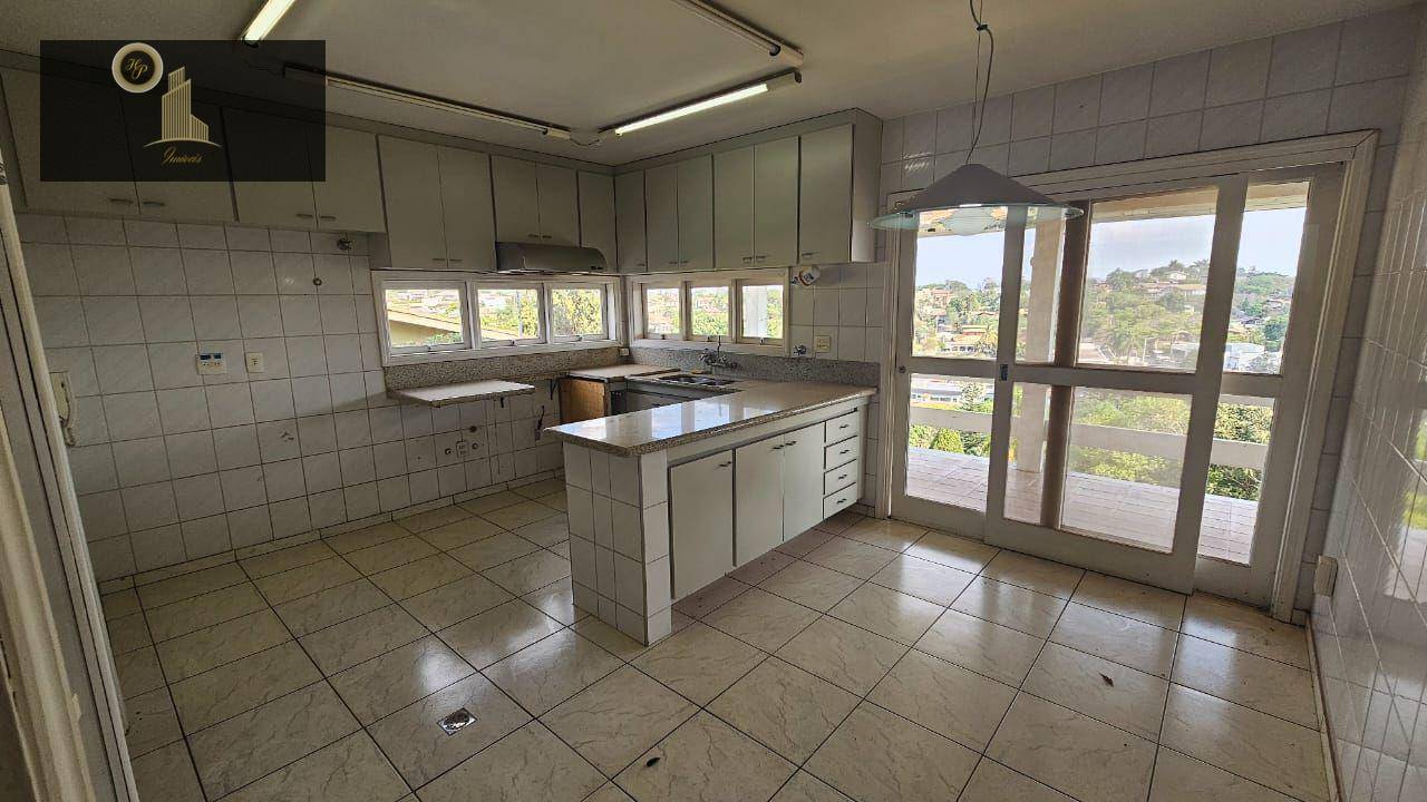 Casa de Condomínio à venda com 6 quartos, 358m² - Foto 18