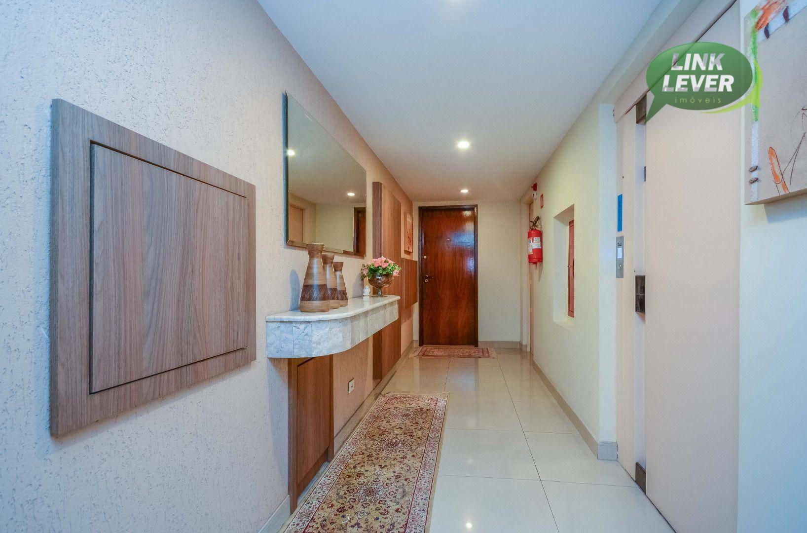 Apartamento à venda com 2 quartos, 99m² - Foto 4