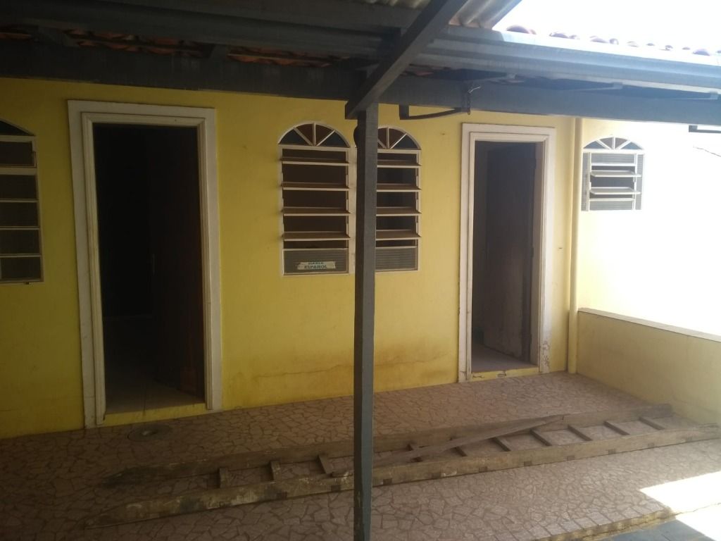 Casa à venda com 3 quartos, 240m² - Foto 19