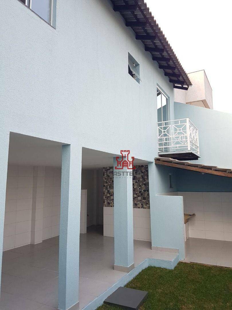 Casa à venda com 3 quartos, 140m² - Foto 20