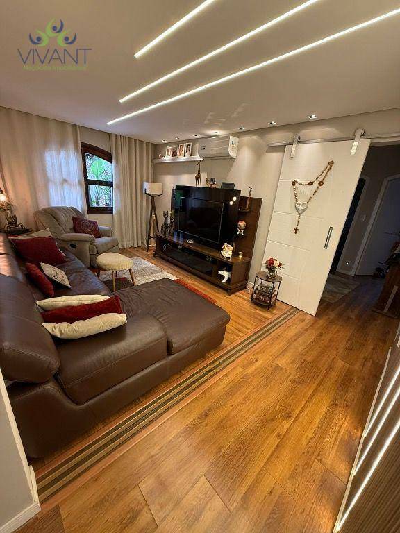 Casa para alugar com 3 quartos, 305m² - Foto 34