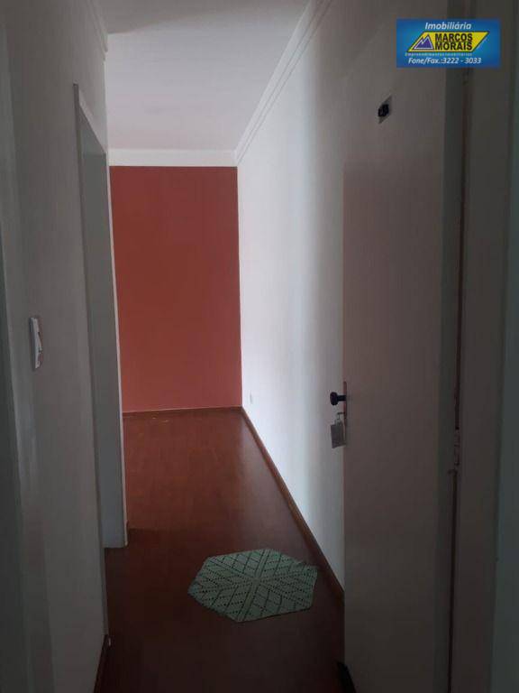 Apartamento à venda com 2 quartos, 64m² - Foto 12