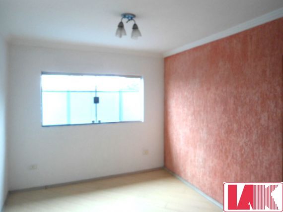 Casa à venda e aluguel com 3 quartos, 214m² - Foto 3